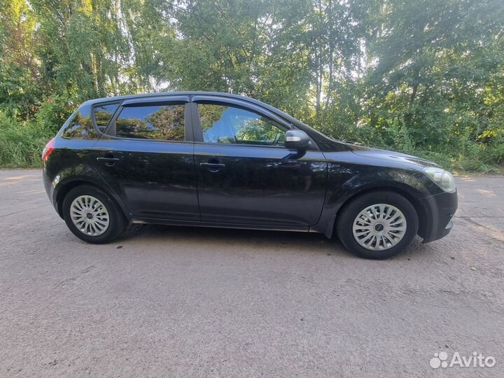 Kia Ceed 1.6 МТ, 2010, 370 000 км