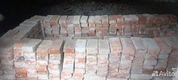Продам б/у кирпич