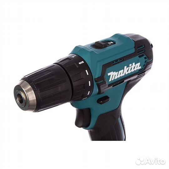 Аккумуляторная дрель-шуруповерт Makita DF333dwae