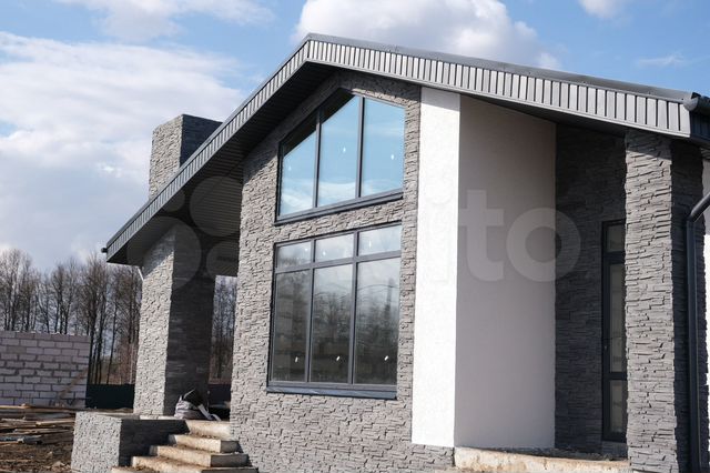 Дом 106 м² на участке 8 сот.