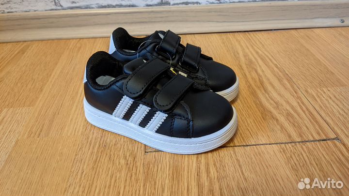 Новые Кроссовки Детские Adidas 21 22 25