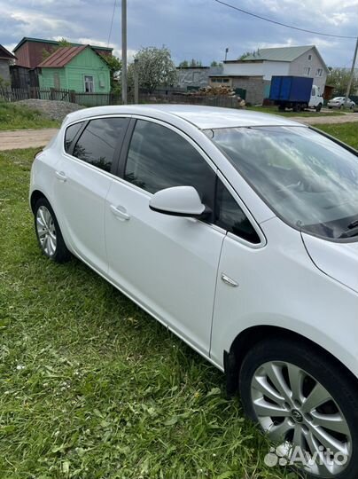 Opel Astra 1.4 AT, 2012, 119 000 км