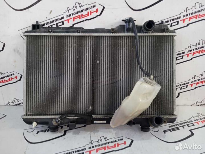 Радиатор двигателя honda B20B CR-V RD1 RD2 атм без