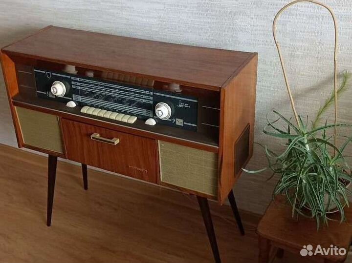 Радиола юбилейная Беларусь Р-101-л с Bluetooth