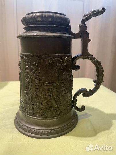 Старинная немецкая пивная кружка