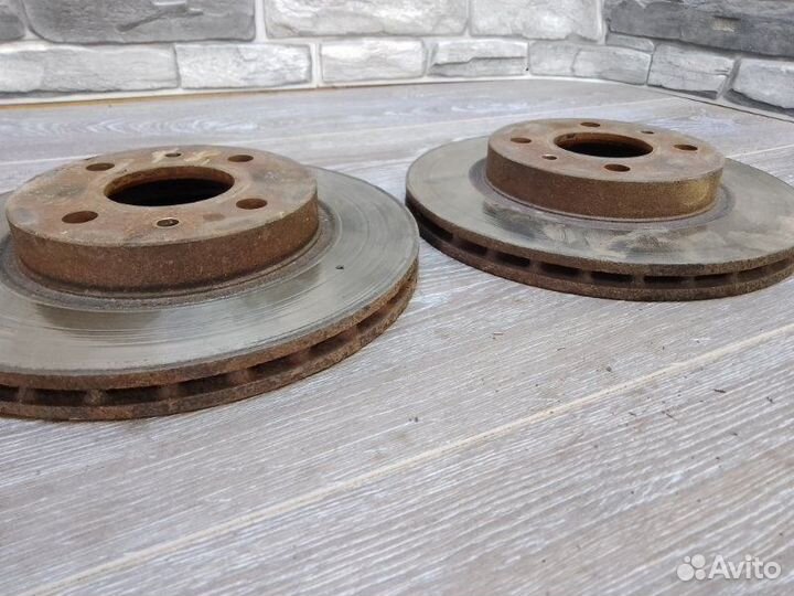 Диск тормозной Ваз 2110 21083 8кл 1.5