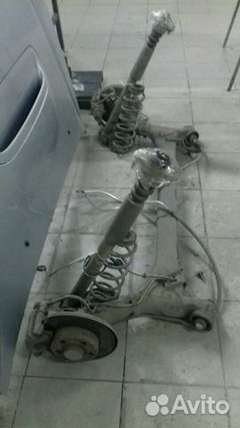 Задняя балка Fabia 2 с дисковыми тормозами в сборе