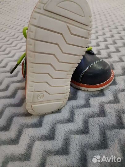 Ботинки р.21-22