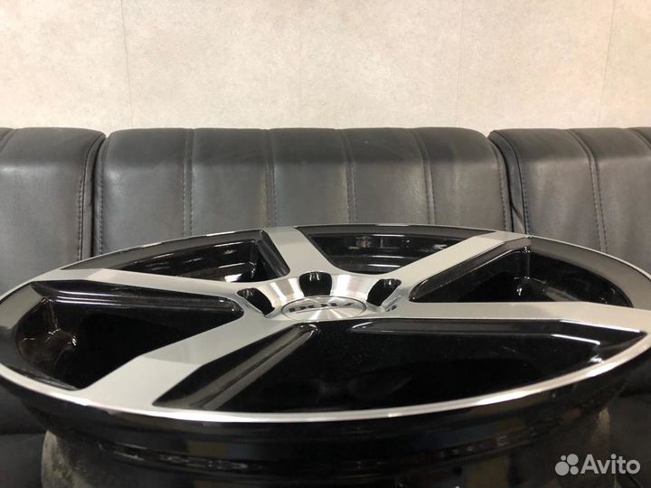 Диски Dotz CP5 dark R17 5/114,3 8J ET35