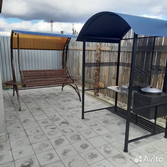 Садовые качели кованые 4 местные