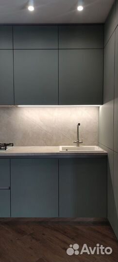 Кухня в потолок