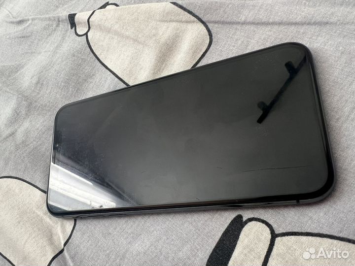 iPhone X, 64 ГБ