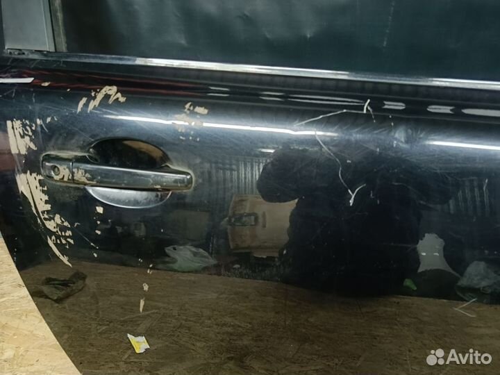 Правая дверь, на volvo c30