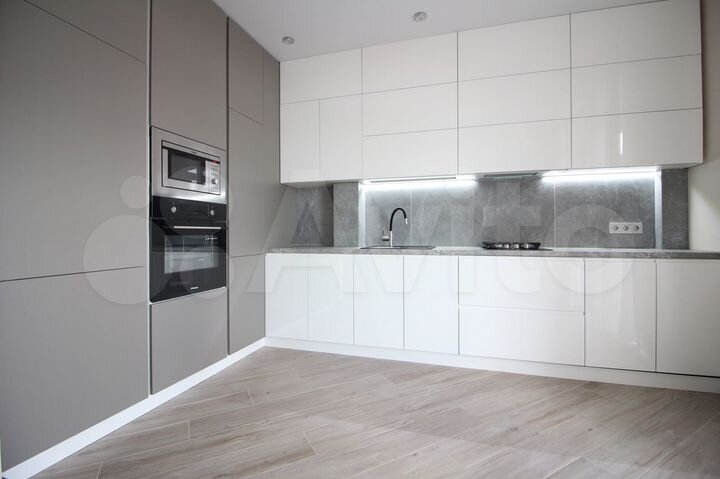 2-к. квартира, 70 м², 11/14 эт.