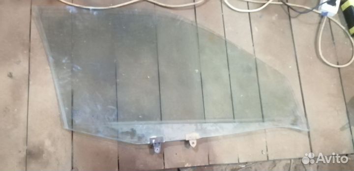 Стекла на nissan primera п 11
