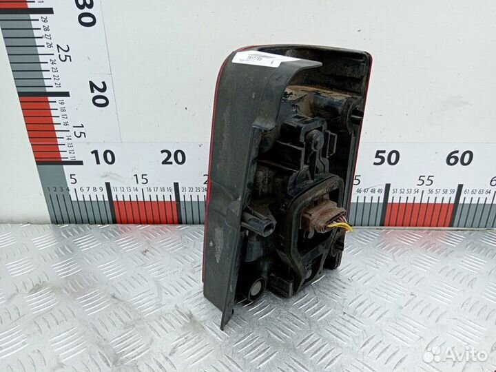 Фонарь задний левый габаритный Peugeot Partner