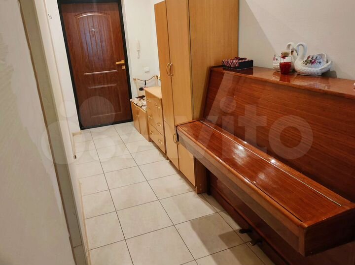 2-к. квартира, 65 м², 1/4 эт.