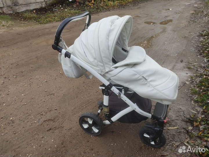 Прогулочная коляска на запчасти
