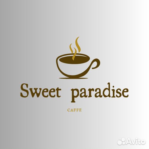 Официант в кафе