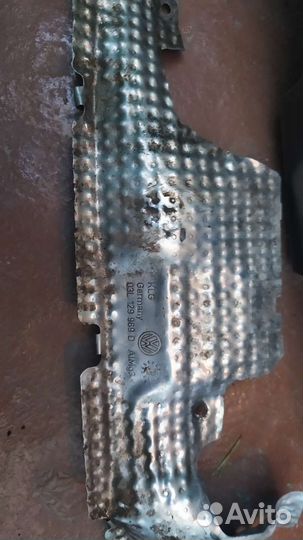 Продам экран тепловой VAG