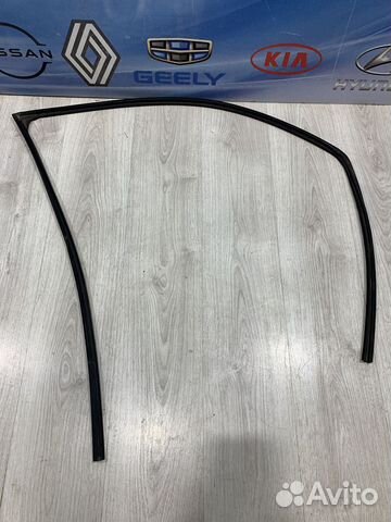 Уплотнитель перед проема стекла двери Geely emgran
