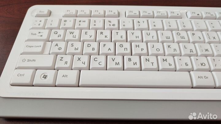 Беспроводной комплект клавиатура и мышь