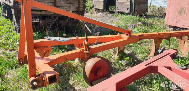 Плуг ЛесАгроМаш ПЛН-5-35, 2000