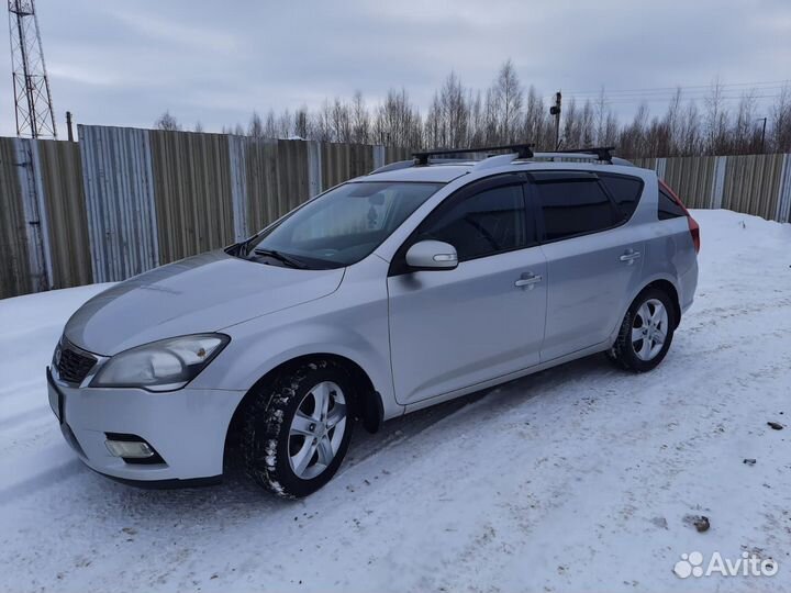 Kia Ceed 1.6 AT, 2011, 208 000 км