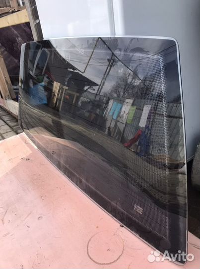 Заднее стекло ваз 21099