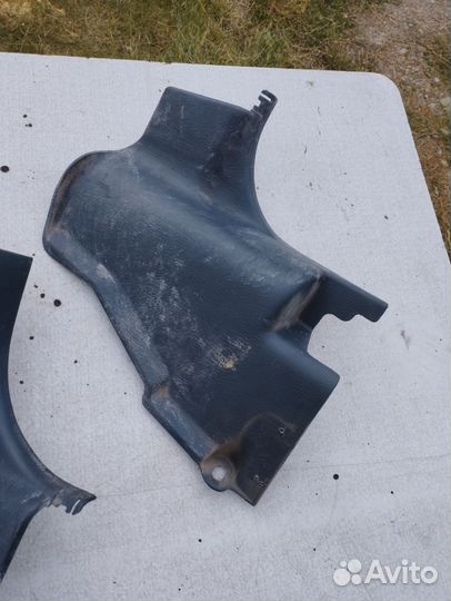 Нижняя накладка передней стойки и порога Primera