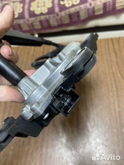 Моторчик заднего стеклоочистителя Ford Focus 2