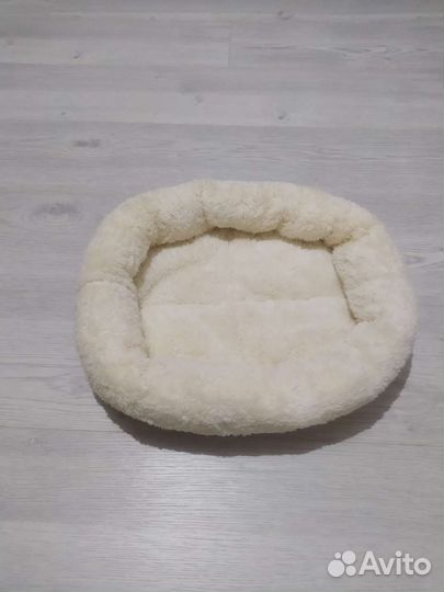 Лежак для питомцев