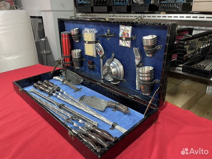 Шашлычный набор для пикника в чемодане