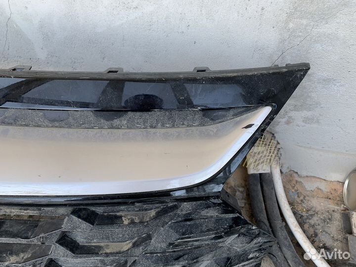 Решетка радиатора kia sportage 5 NQ