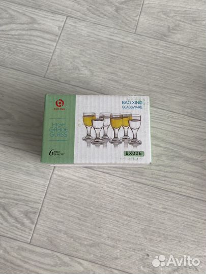 Новый набор рюмок в форме бокала