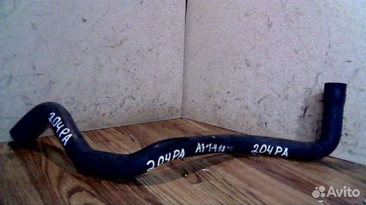 Патрубок радиатора Volkswagen Golf - 4 поколение