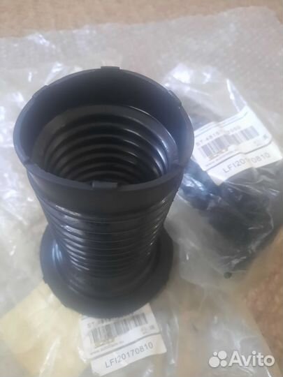 Пыльник передней стойки