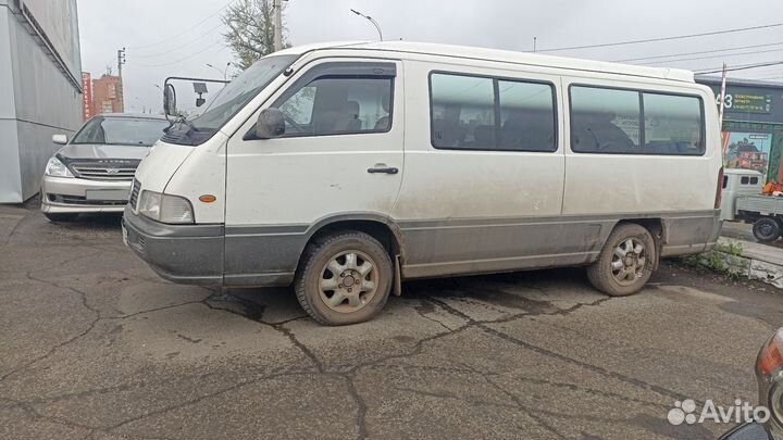 SsangYong Istana 2.9 МТ, 1999, 470 000 км