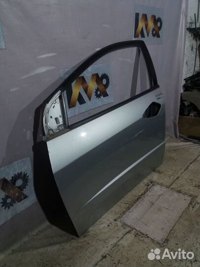 Honda Civic 5D 06- Передняя Левая Дверь Бу