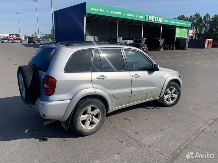 Toyota RAV4 2.0 AT, 2003, 450 000 км