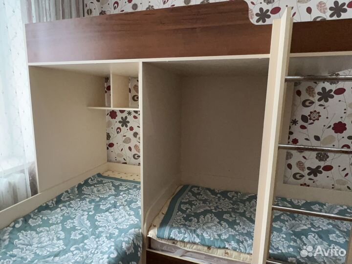 Спальный гарнитур детский