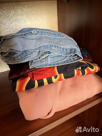 Коробка женской одежды