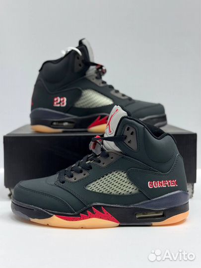 Кроссовки Nike air Jordan 5 (41)