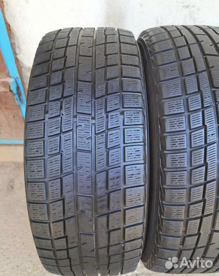 Yokohama Ice Guard IG30 215/50 R17 97T