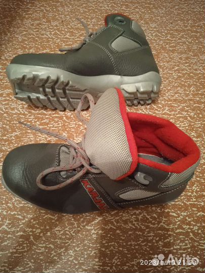 Лыжные ботинки 36 размер