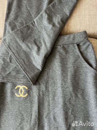 Костюм женский