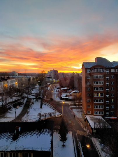 2-к. квартира, 54 м², 9/9 эт.