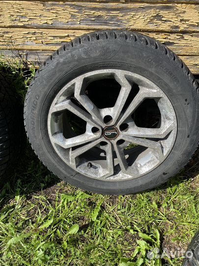 Комплект зимних колес r16