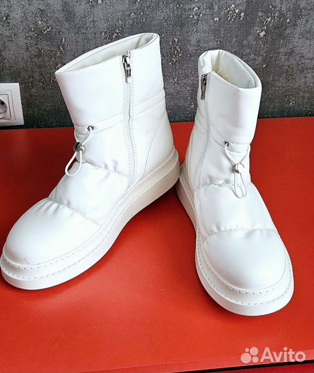 Ботинки женские зимние 41 р