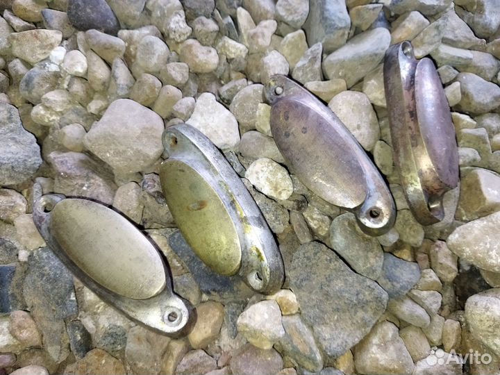 Комодная ручка на комод старая 4 шт